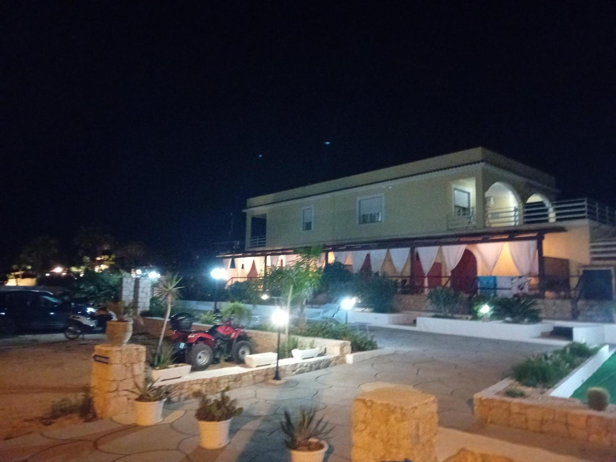 لامبيدوزا Case Vacanze I Quattroventi المظهر الخارجي الصورة